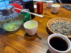 -黄弟大排档·湖南菜·小龙虾·小海鲜(凯旋北路店)