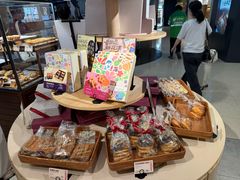 -CARINO BAKERY&CAFE(人广来福士店)