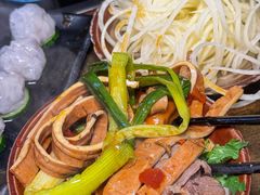 -黄潇洒老火锅(九眼桥宏济巷店)