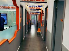 -斯坦星球AI编程·机器人科创·科学实验·信奥·思维·STEM·积木拼搭·竞赛考级(浦东联洋广场大拇指龙阳御桥中心)