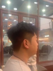 -绅仕門男士理发馆