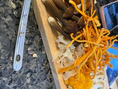 -一席地·本地鸡窝·杭帮鸡火锅(萧山银隆百货店)