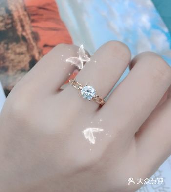 这枚钻戒长在我的审美点上了