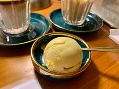 -花神咖啡馆(文汇路店)