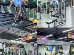 -超鹿运动(达信大厦店)