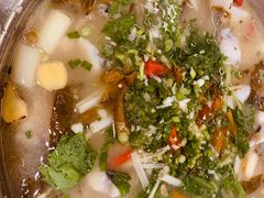 -廖哥泡椒兔(峨眉店)