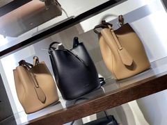 -BURBERRY(青岛海信广场店)