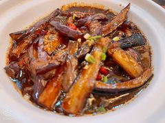茄子-北京A·C·Embassy酒店(三里屯工人体育场地铁站店)