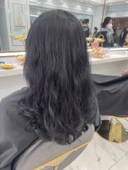 -镁连社·美联社