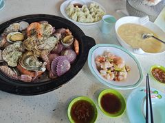 -巧克力渔家.小船海鲜胶东菜(万平口店)