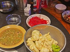 -山河屯铁锅炖(绥望路店)