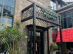 -星巴克(南宁民歌湖店)