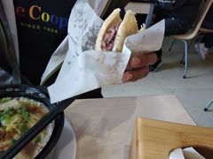 -闫家驴肉老店(华电一校店)