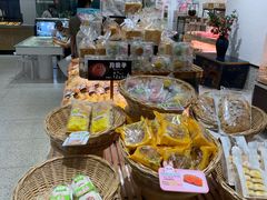 -Caidie Bakery采蝶轩(钟村店)