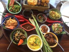 -DiAtas by Art Cafe Bumbu Bali