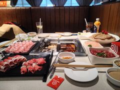 -海底捞火锅鲜切牛肉主题店(长寿路店)