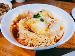 红油抄手-付小姐在成都(吾悦广场店)