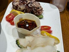 -琥珀老六龙虾(四里河店)