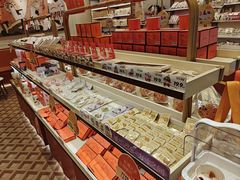-沪上阿姨·臻选茶饮(上海环球港店)