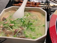 -虾胡闹龙虾馆(湄南河店)