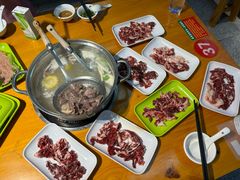 -养牛邓·潮汕牛肉海鲜自助火锅(广州店)