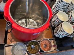 -成都你六姐·牛肉冒菜(城市集市合生汇店)