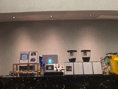 -HUG·拥抱咖啡(郑州宝龙广场店)