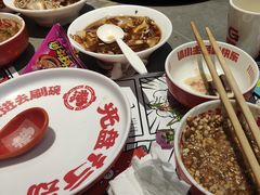 -生活如沸·顺德水牛奶火锅(大学路店)