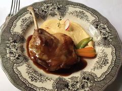 -La Villa French Restaurant