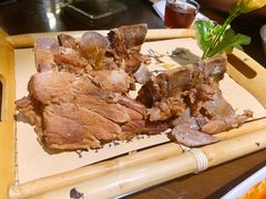 -东口码头·烧鸽子·鱼头泡饼·地方菜(金鹰悦城店)