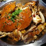 额 到了茶，慢慢看~点了蟹~比较安静