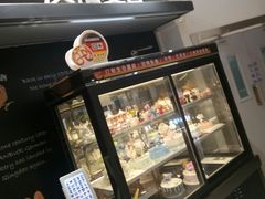 面包甜点陈列柜-汉柏麦香德国面包房(海信店)