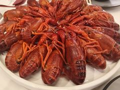 明火泉水灼龙虾-钳小柒·小龙虾蓝龙王烧烤夜宵(长寿路店)