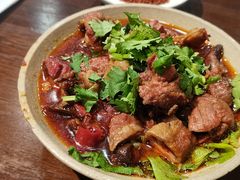 -谢老五跷脚牛肉·非遗传承店