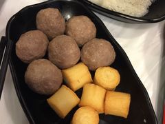 -鲜入围煮花胶鸡海鲜火锅