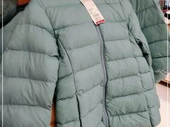 -优衣库(上海金桥国际商业广场店)