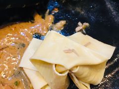 鲜豆皮-八宝牛潮汕鲜牛肉火锅(净月店)