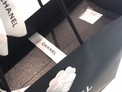-CHANEL(恒隆广场店)