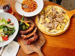 -杭州西湖湖滨银泰亚朵酒店