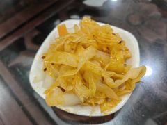 -牛一嘴·兰州牛肉面·大盘鸡(财富中心店)