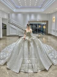 -MANLI BRIDAL婚纱
