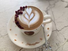 -Me Coffee下午茶艺术空间