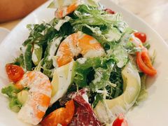 牛油果鲜虾沙拉-UPPER KITCHEN(延安路店)