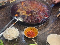 -星鸿社重庆老火锅(燃灯寺分店)