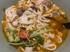 特制雪菜牛腩面-陳八两面家(滨江天街店)