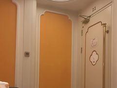 -上海白金汉爵大酒店(大零号湾国际会议中心店)
