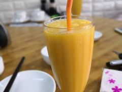-小辣妹川味海鲜加工店(第一市场椰风巷店)