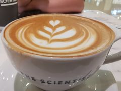 拿铁-科学家咖啡(海岸城店)