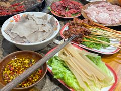 -谭记重庆老火锅(总店)
