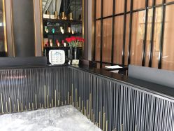 -侨治发型
